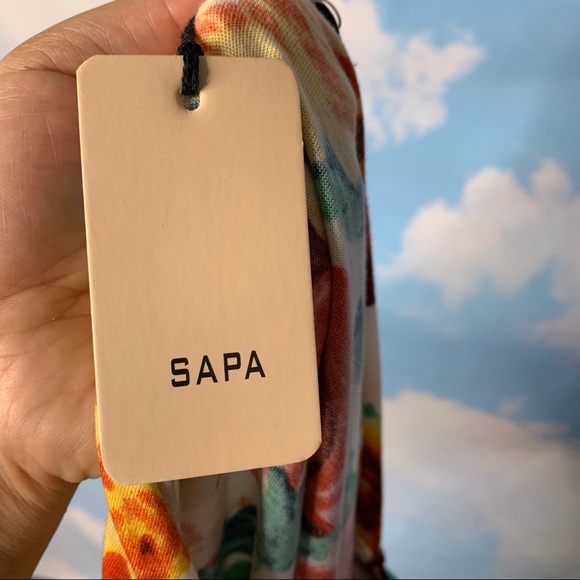 NWT- Sapa- One Shoulder Floral Dress size Medium - Picture 10 of 11